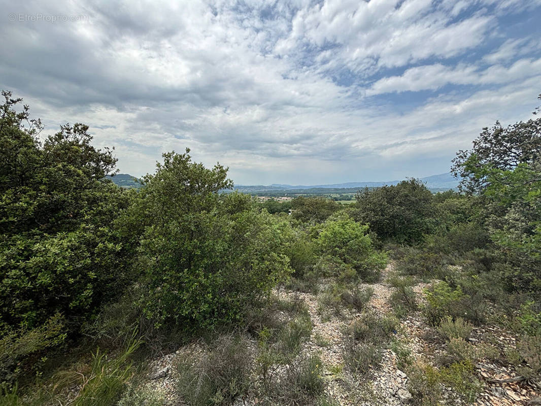 Terrain à BLAUVAC