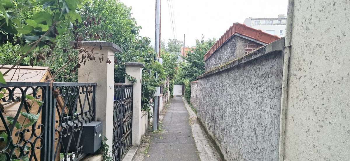 Appartement à BOIS-COLOMBES