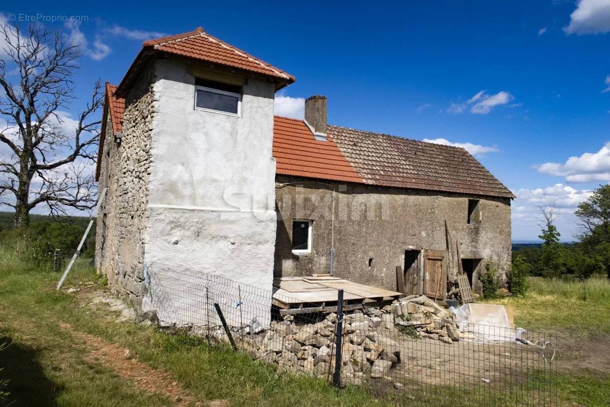 Maison à CHATEL-MORON