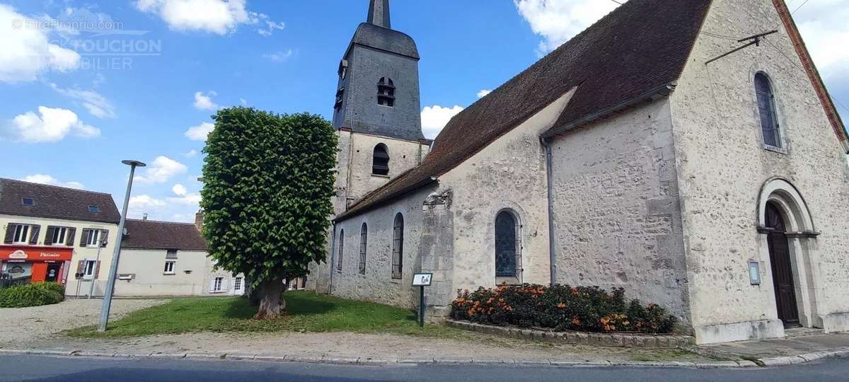 Terrain à NARGIS