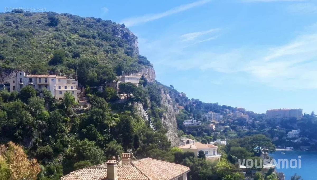 Appartement à EZE