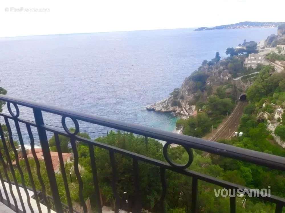 Appartement à EZE