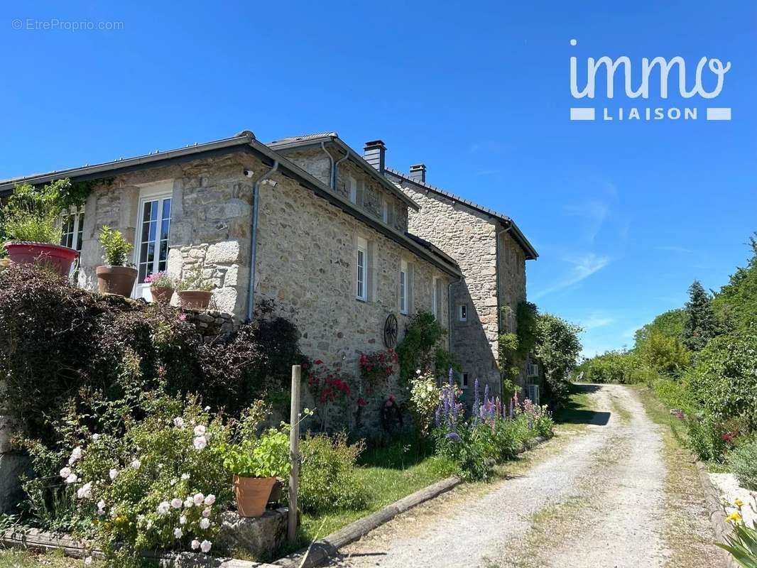 Maison à LA SALVETAT-SUR-AGOUT