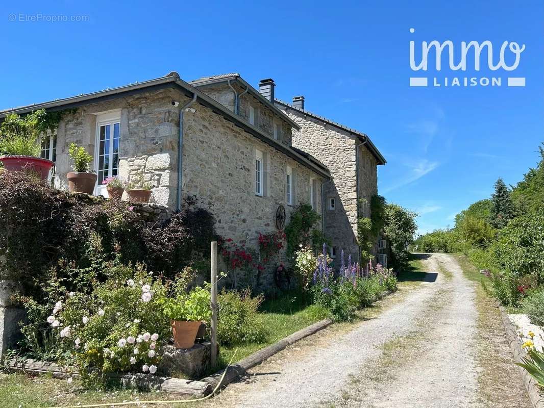 Maison à LA SALVETAT-SUR-AGOUT