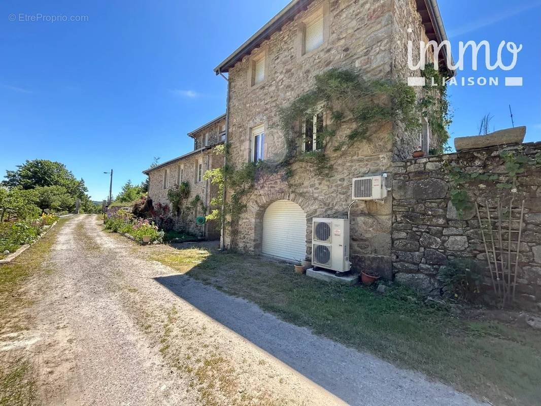 Maison à LA SALVETAT-SUR-AGOUT