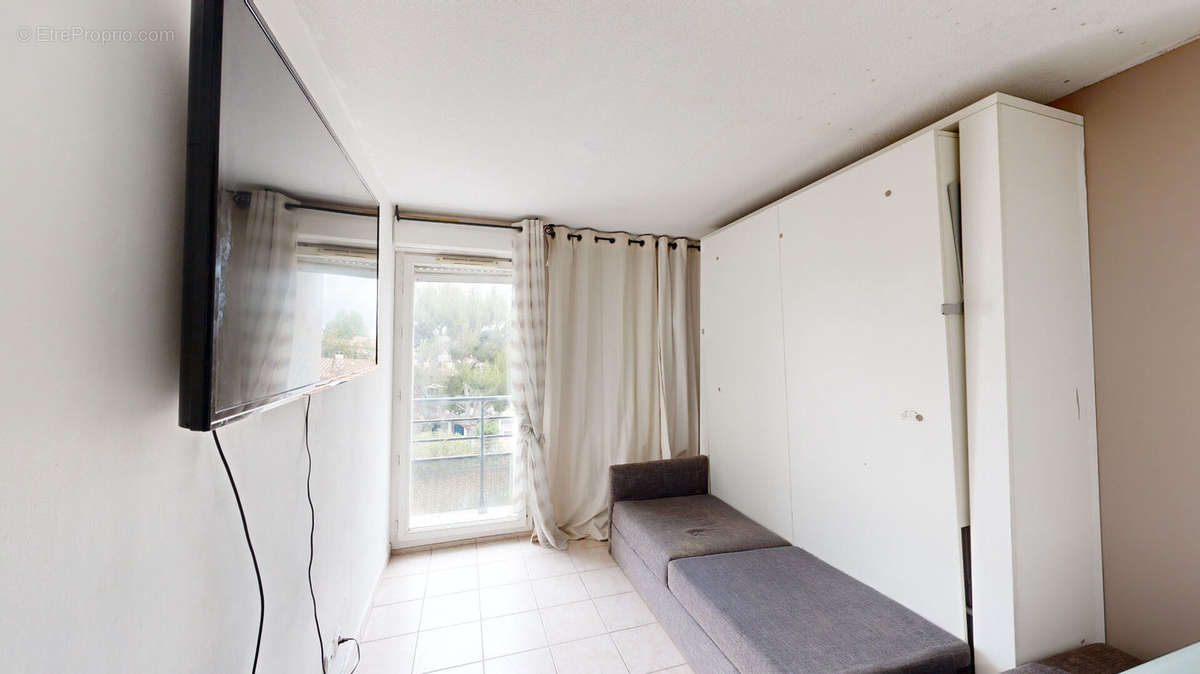 Appartement à MARSEILLE-10E