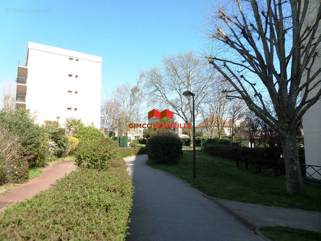 Appartement à LE CHESNAY