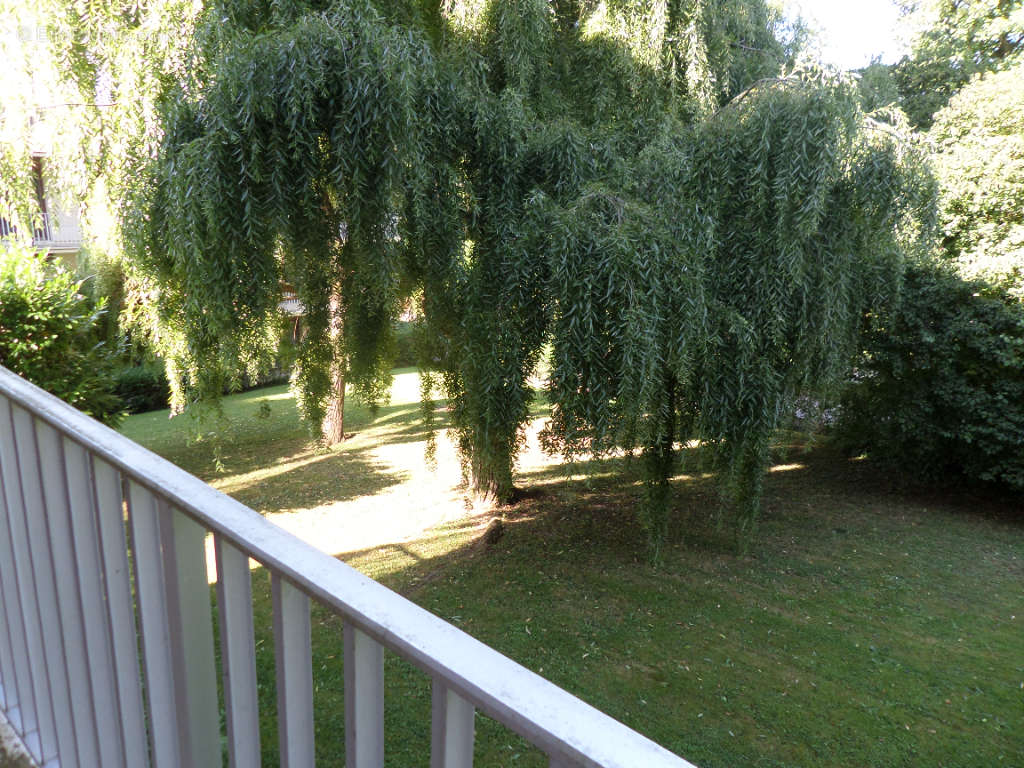 Appartement à LA CELLE-SAINT-CLOUD