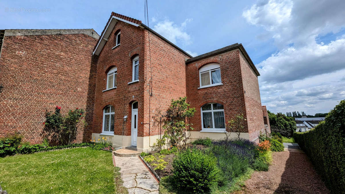 Maison à ISBERGUES