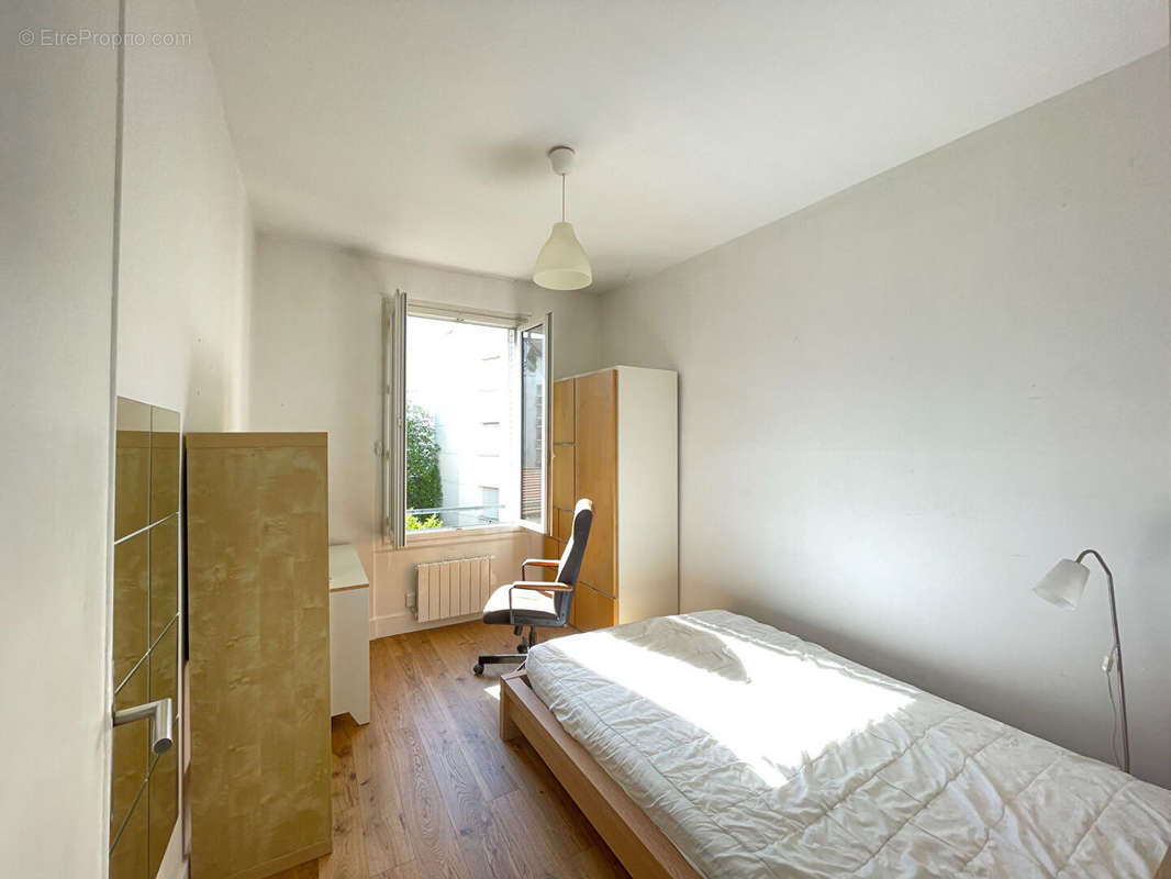 Appartement à LYON-8E