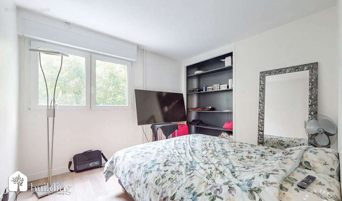 Appartement à LEVALLOIS-PERRET