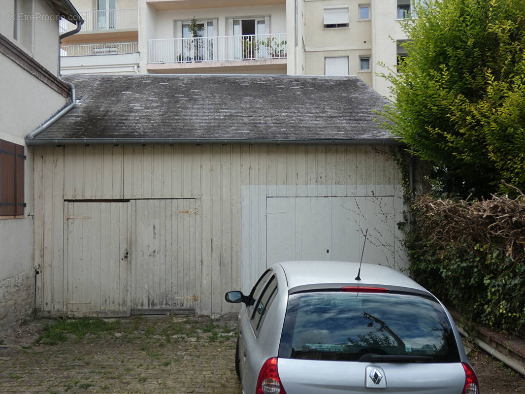 Parking à BOURGES