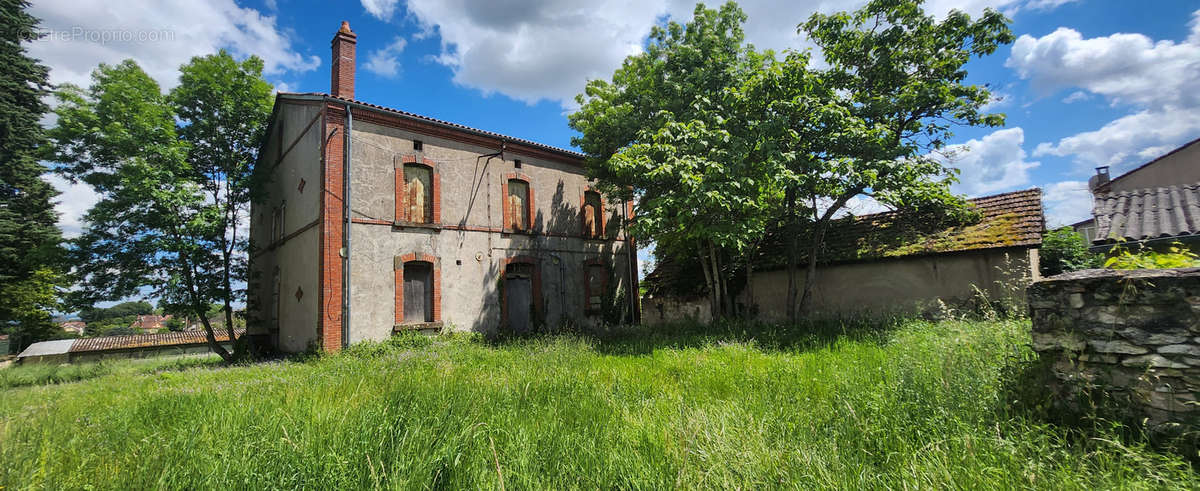 Maison à SAINT-BENOIT-DE-CARMAUX