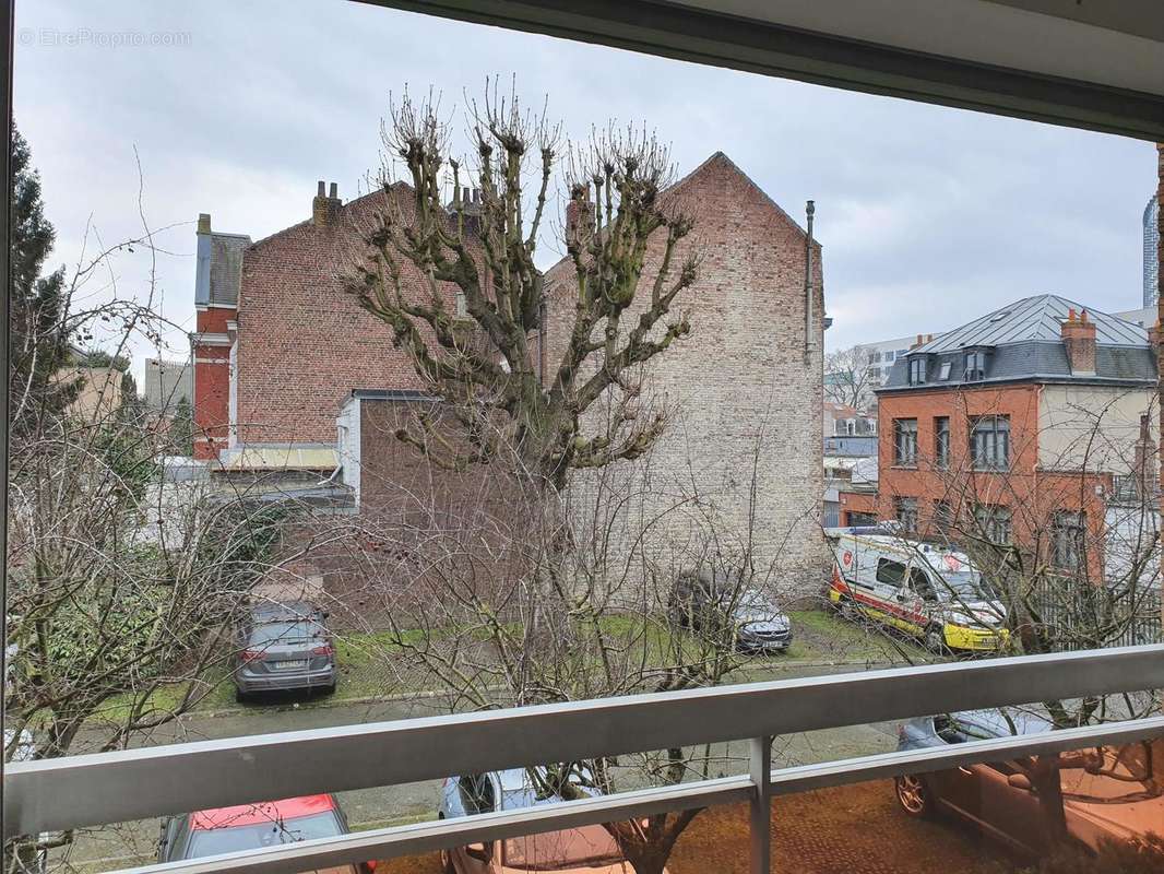 Extérieur du point de vue de la terrasse - Appartement à LILLE