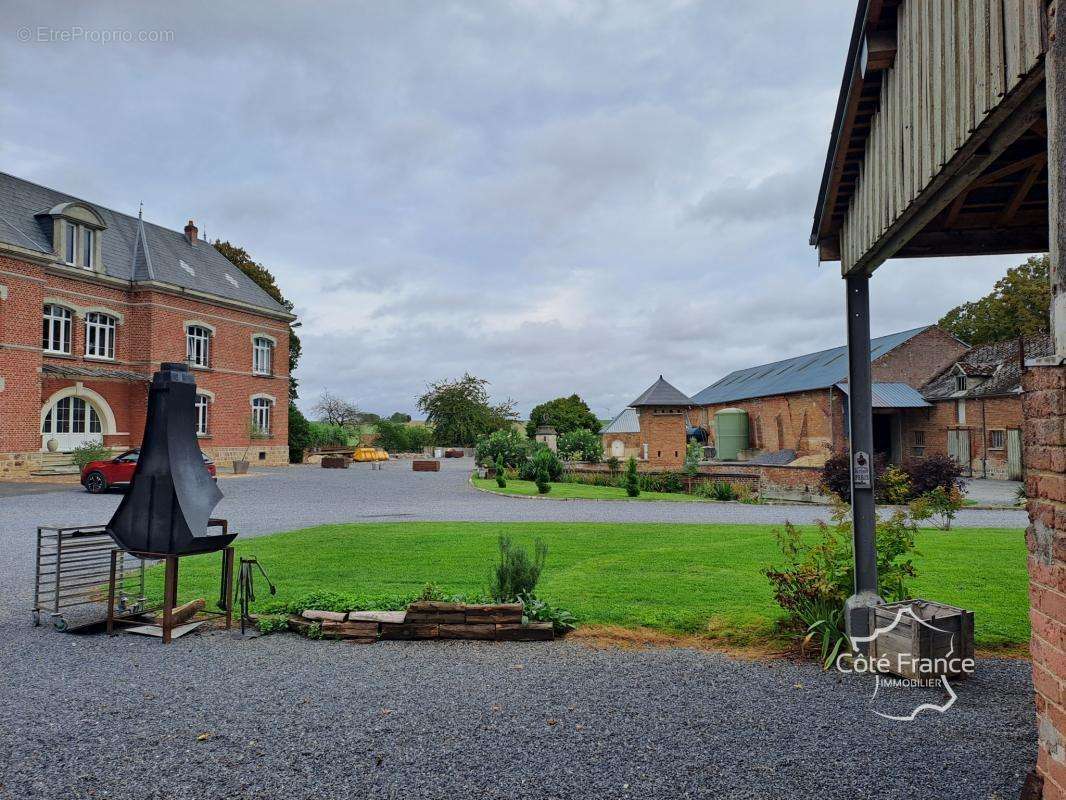 Maison à CHEVENNES