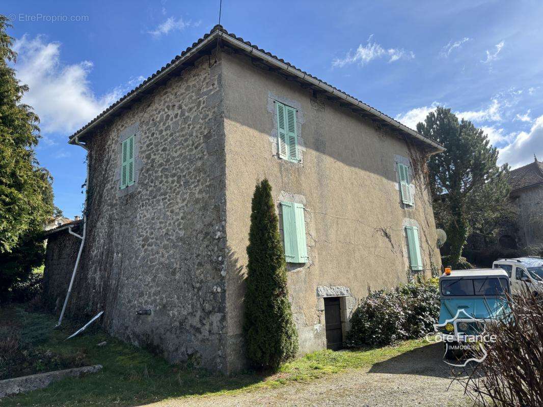 Maison à PARLAN