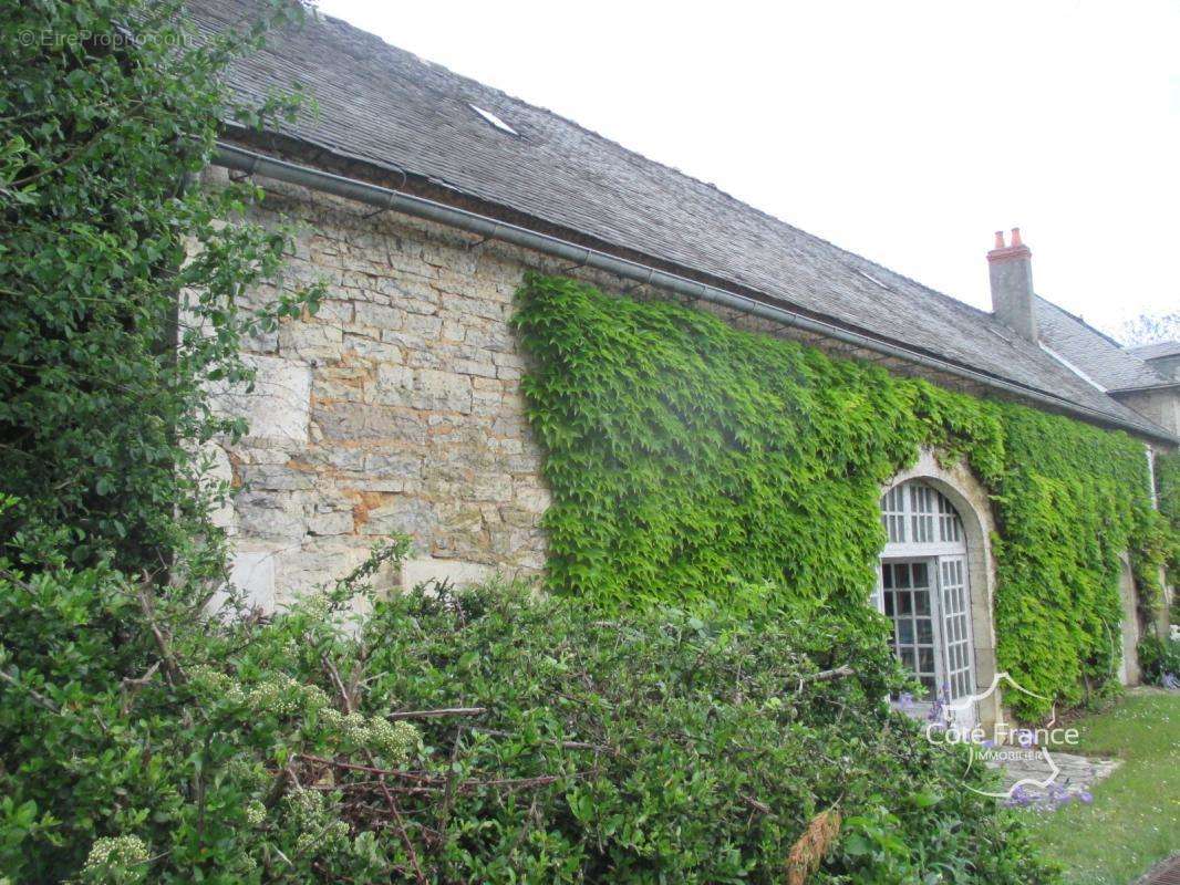 Maison à NOAILLES