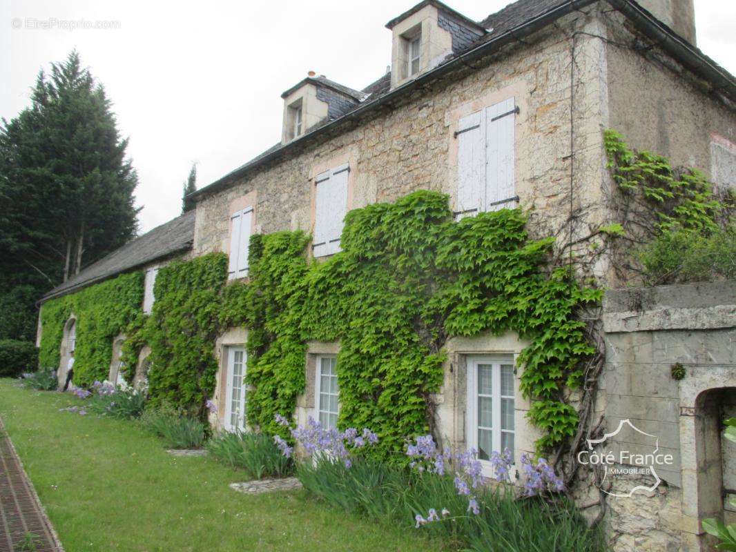 Maison à NOAILLES