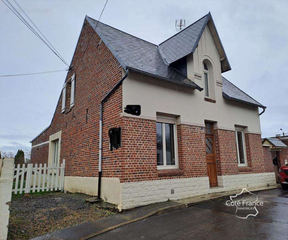 Maison à ORIGNY-SAINTE-BENOITE