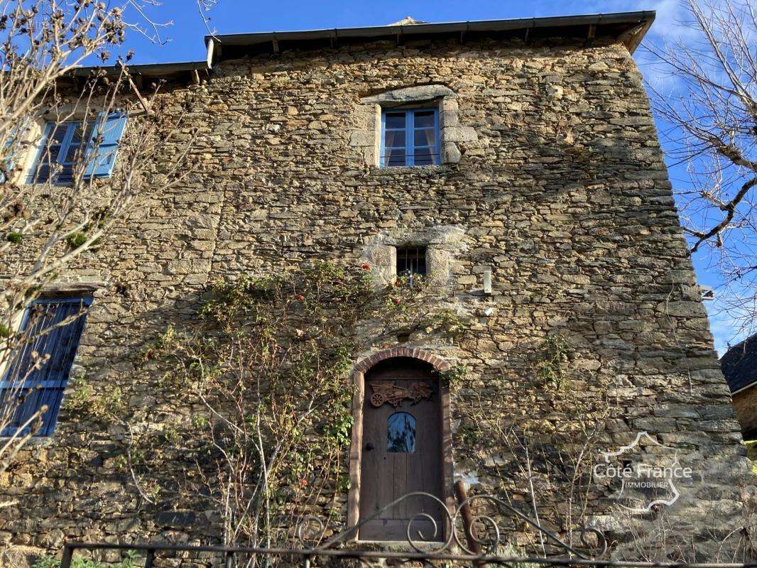 Maison à VIEILLEVIE