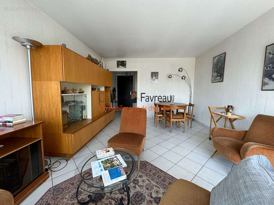 Appartement à CHEVILLY-LARUE