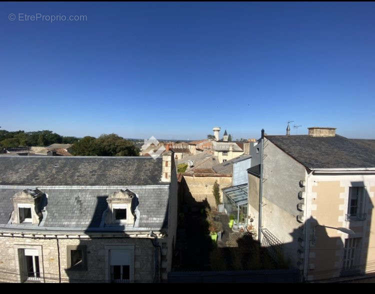 Appartement à NEUVILLE-DE-POITOU