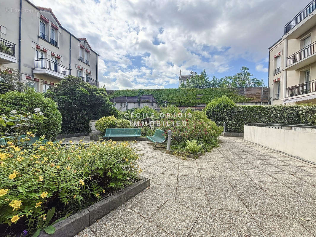 Appartement à MAISONS-ALFORT