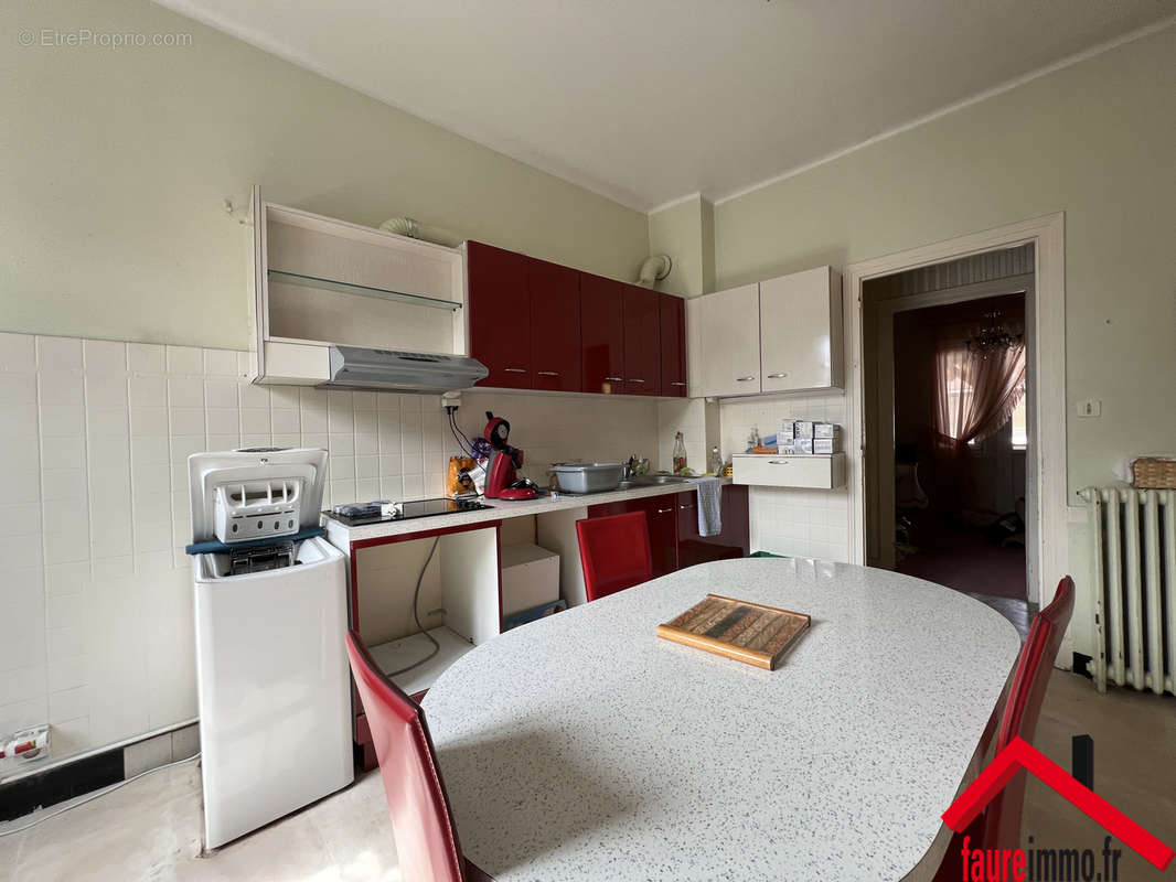 Appartement à BRIVE-LA-GAILLARDE