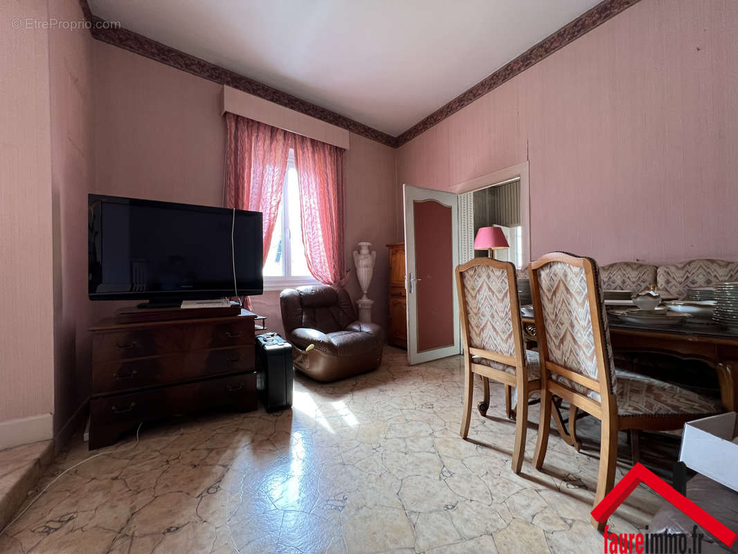 Appartement à BRIVE-LA-GAILLARDE