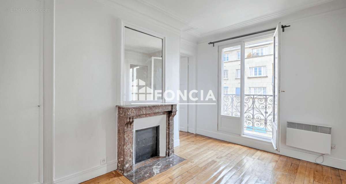 Appartement à PARIS-12E