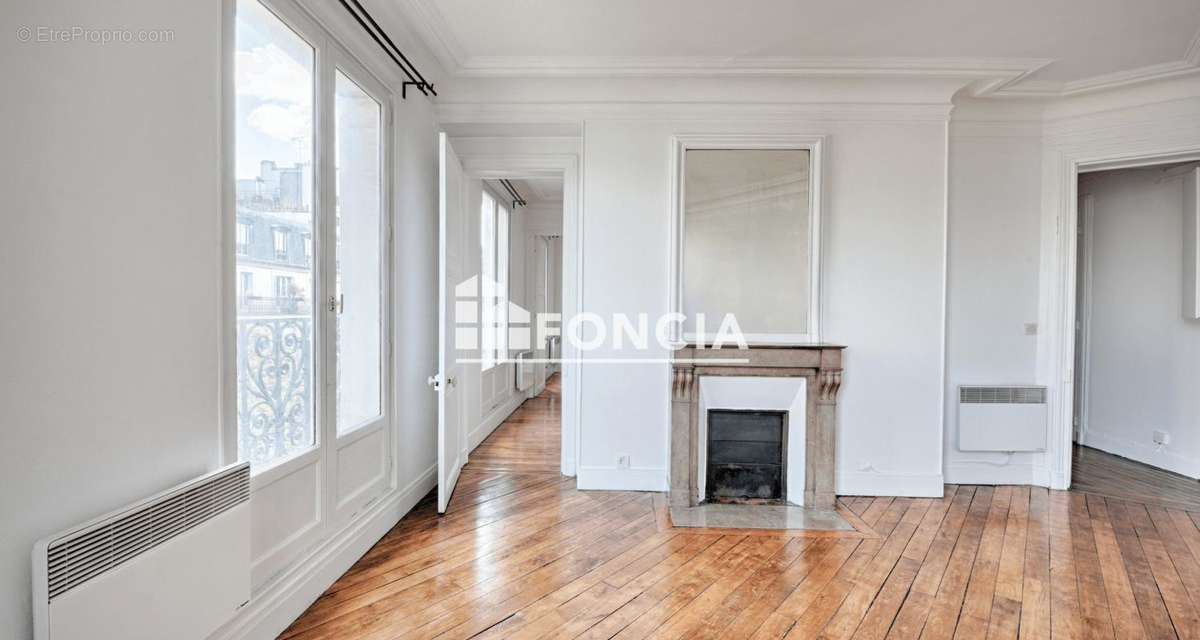 Appartement à PARIS-12E