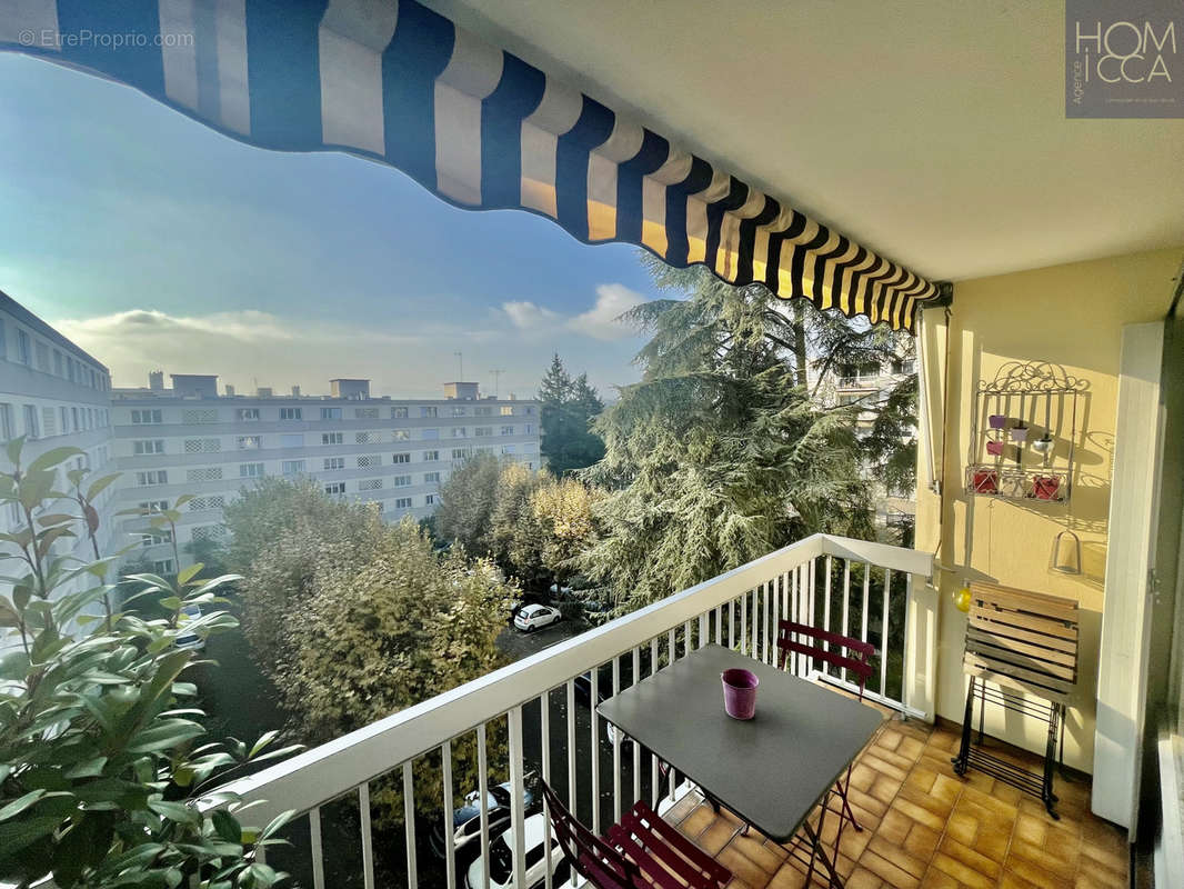 Appartement à LYON-5E