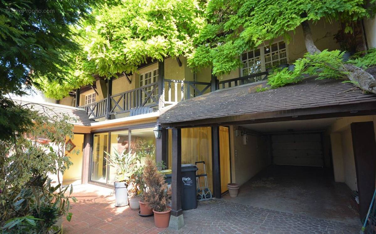 Maison à MAISONS-ALFORT