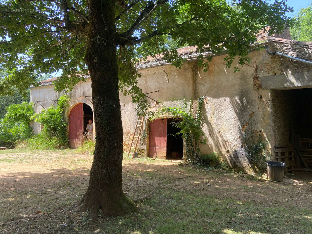 Maison à MONTCABRIER