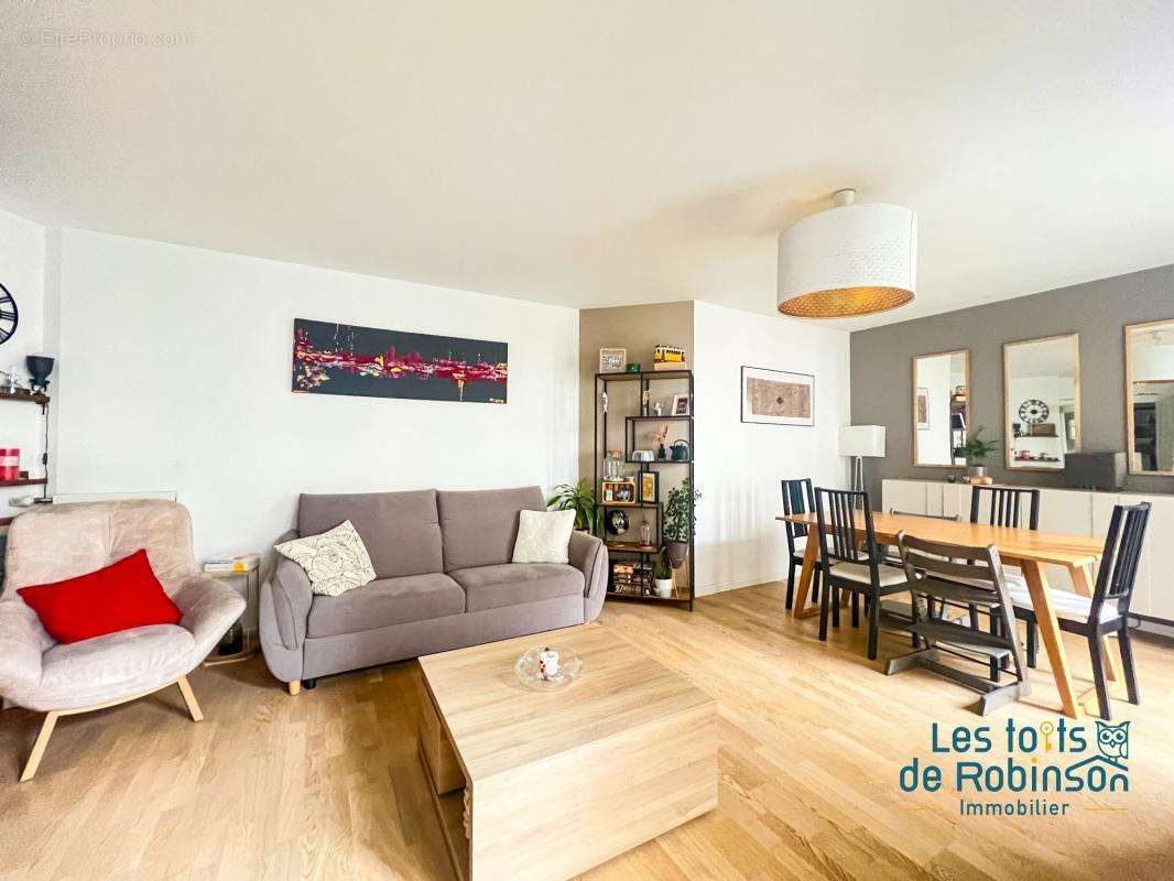 Appartement à LE PLESSIS-ROBINSON