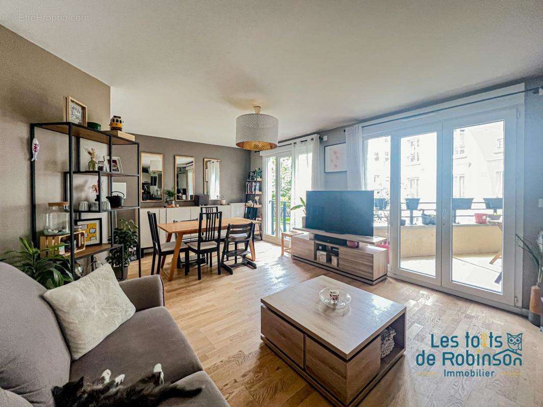 Appartement à LE PLESSIS-ROBINSON