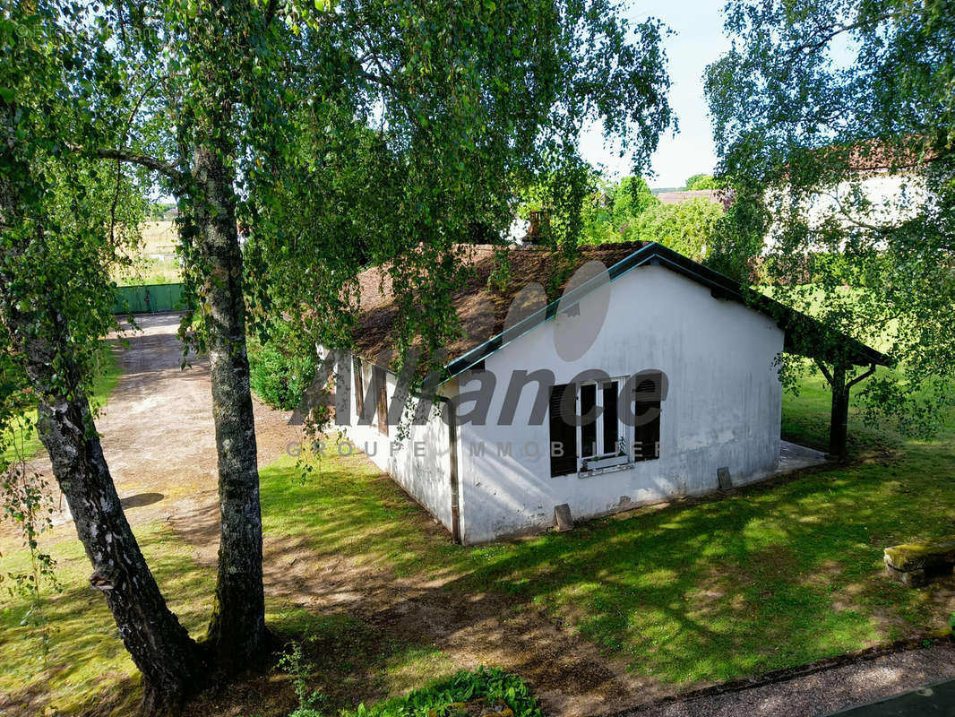 Maison à LUXEUIL-LES-BAINS