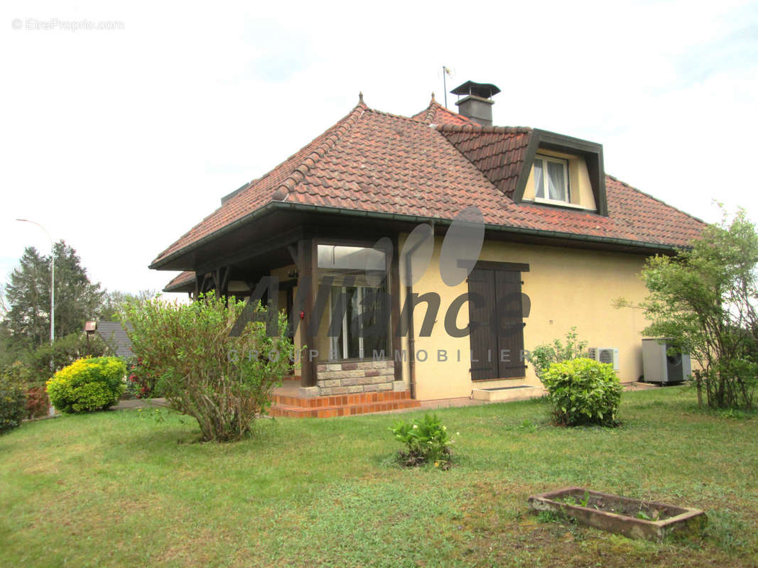 Maison à LUXEUIL-LES-BAINS