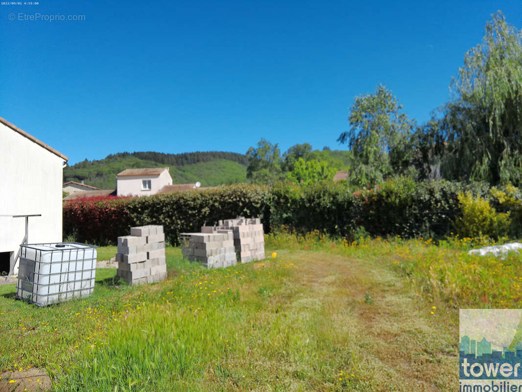 Terrain à LE POUJOL-SUR-ORB