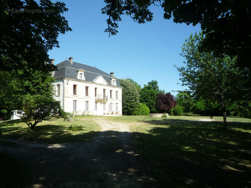 Maison à COGNAC