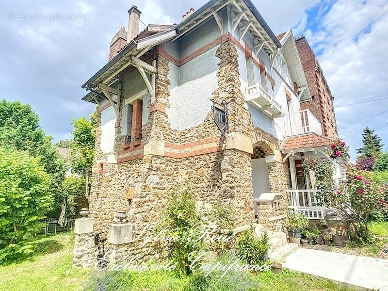 Maison à VITRY-SUR-SEINE