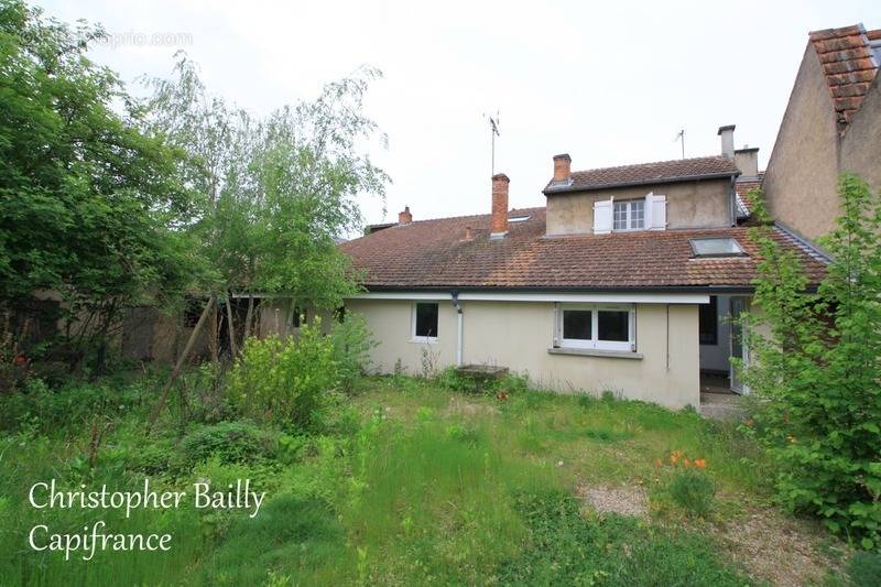 Appartement à DOMPIERRE-SUR-BESBRE