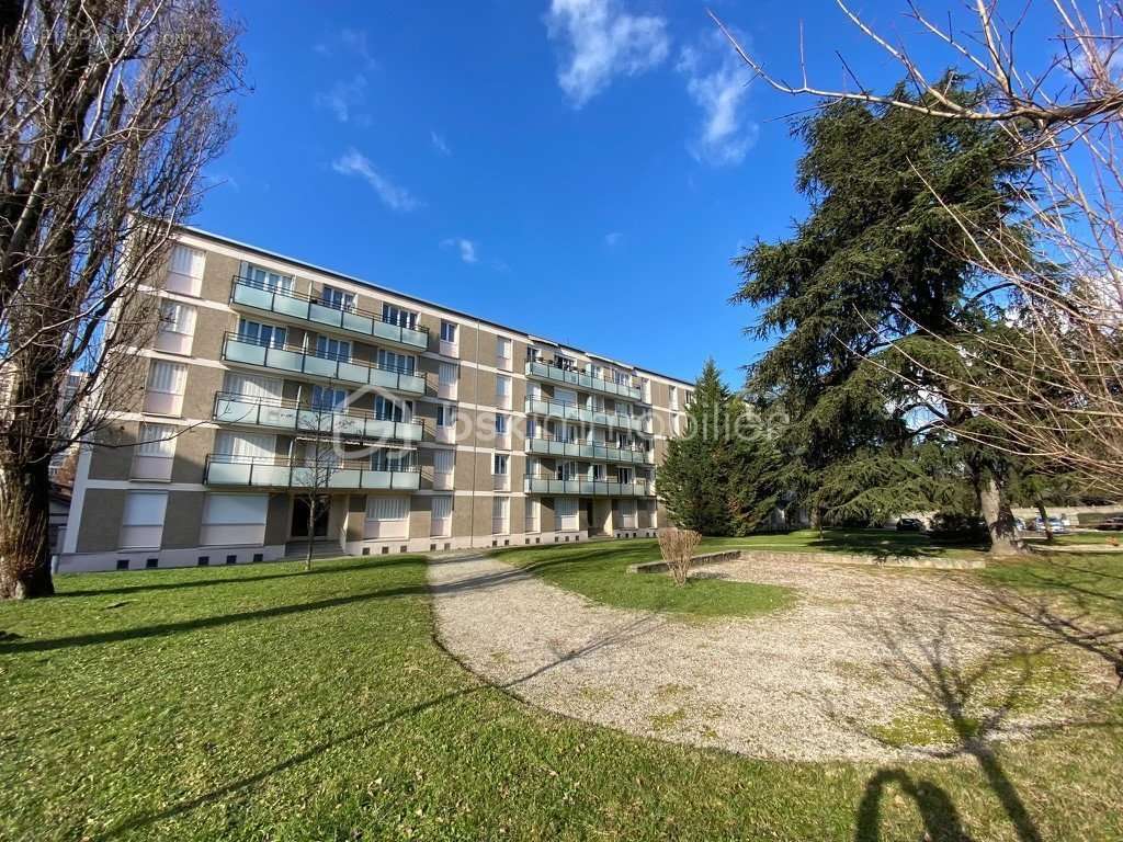 Appartement à SEYSSINET-PARISET