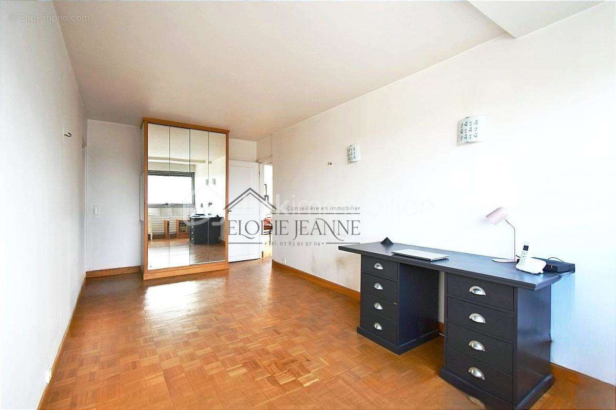 Appartement à GENNEVILLIERS