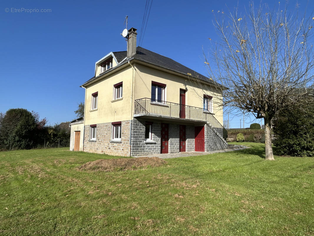 Maison à CHAMBOULIVE