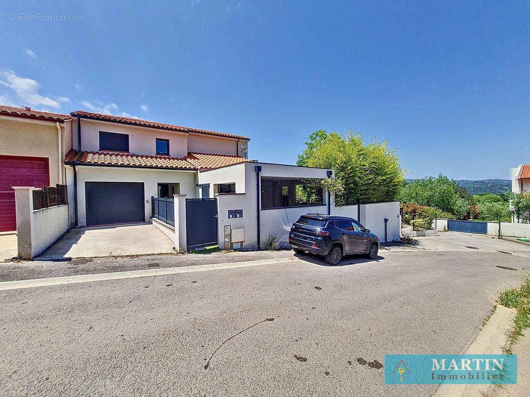 Maison à CERET