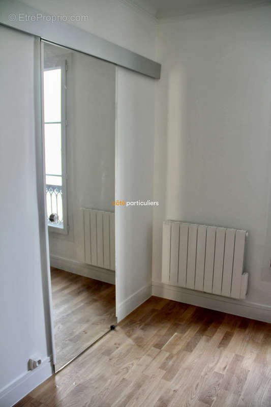 Appartement à PARIS-10E