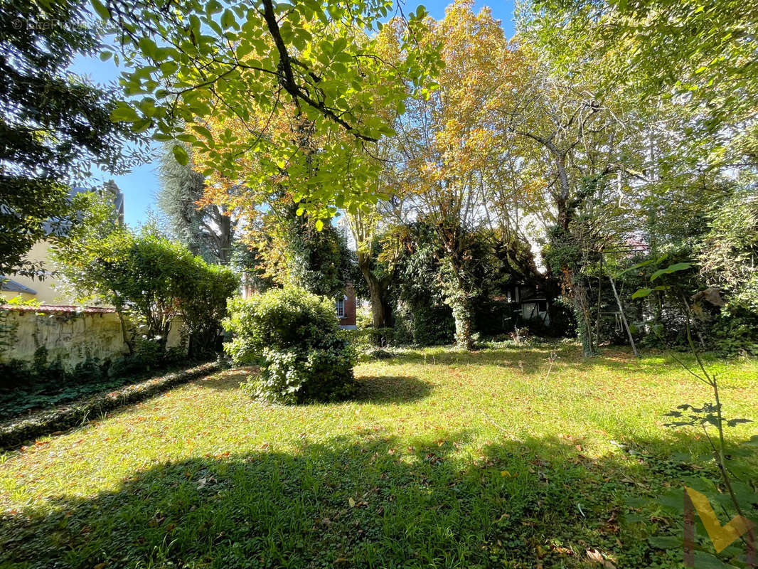 Maison à NEUILLY-PLAISANCE