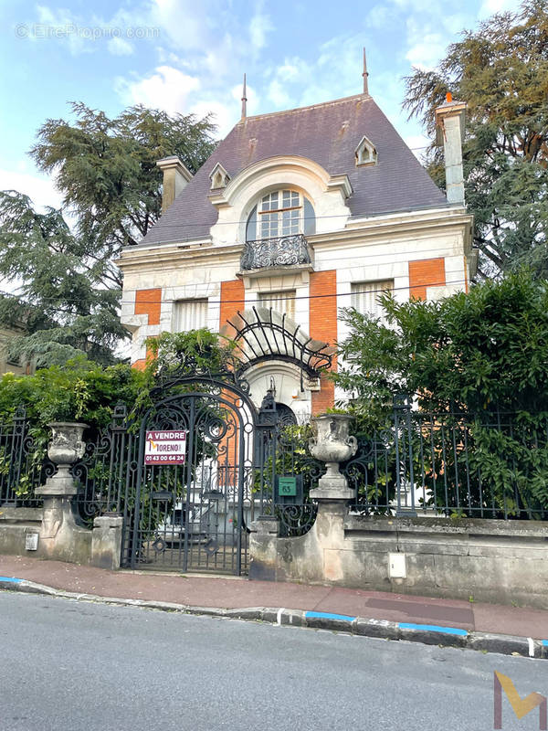 Maison à NEUILLY-PLAISANCE