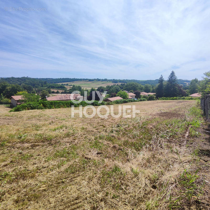 Terrain à GRENADE-SUR-L&#039;ADOUR